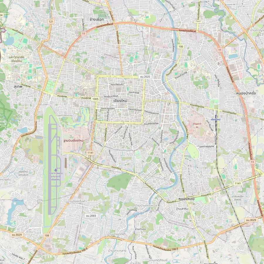 Map of central Chiang Mai with Tha Phae Gate, Wat Phra Singh, the Three Kings Monument, the railway station and the airport